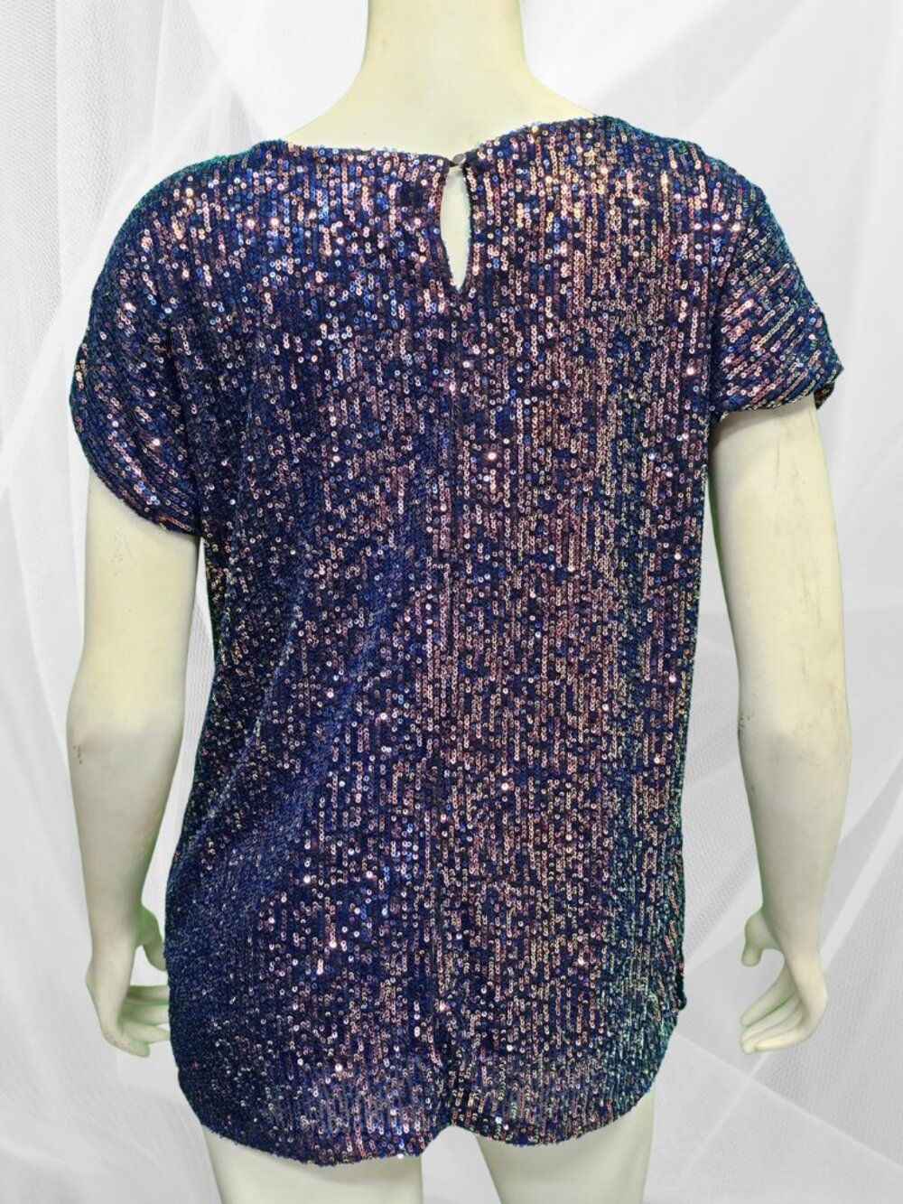 Cable & Gauge Iridescent Sequin Top Party Blouse - Picture 2 of 3